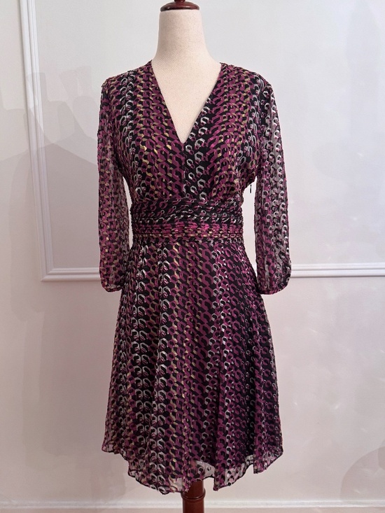 Diane Von Furstenberg Dresses & Skirts - Diane von Furstenberg Silk Dress Purple Black Geometric Print Size 4